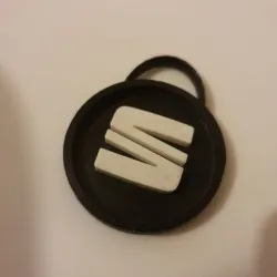 SEAT key ring with rim
