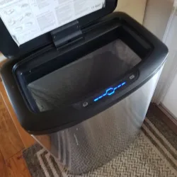 Costco Touchless Trash Can HACK