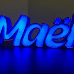 Maël bright name