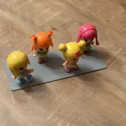 Dolls base