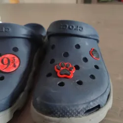 Footprint mascot pin crocs