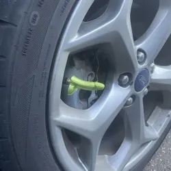 Giant Penis Air Cap