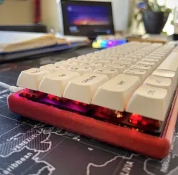 Low profile 60% keyboard case