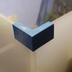 Simple Methacrylate corner guides - Gias corner box methacrylate.