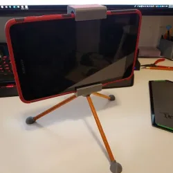 Tablet Stand / Tripod (works with Samsung Tab A 8.0 2017)