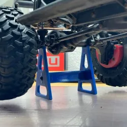 RC crawler stand