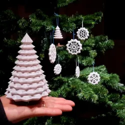 Snowflake tree