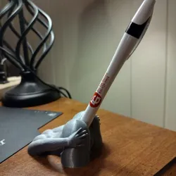 Big-Booty-Pen-Holder