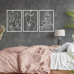 line art : woman :3 frames