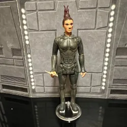 VINTAGE DUNE CHANI KYNES FREMEN SEAN YOUNG, KENNER STYLE ACTION FIGURE, 3.75" CUSTOM FIGURE, FRANK HERBERT BOOK.