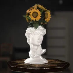David Head Planter pot