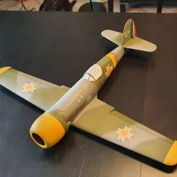 IAR-80 Flying model - 1/12 scale