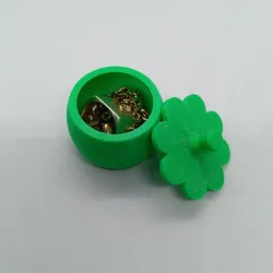 Jewelry box