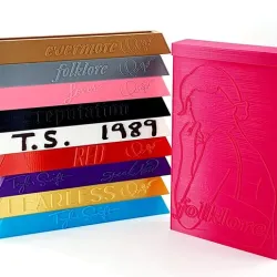 Taylor Swift CD Stand BOX