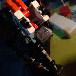 Transformers G1 Defensor Hands