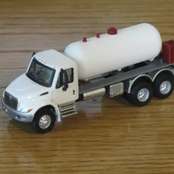 HO Scale Propane Truck