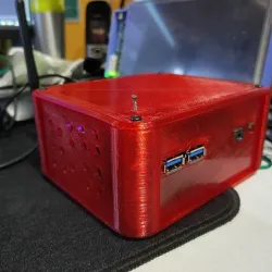 NUC case with SSD 2.5