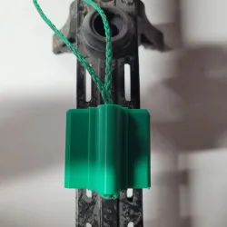 Hawk Helium stick clip