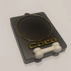 Mascot photo keychain holder