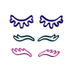 unicorn eyelashes cookie cutter cutting
