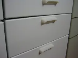 Cupboard handle