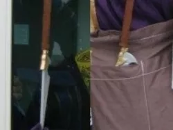 Narrow Costume Dagger