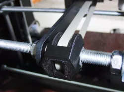 Pully Center for Y-Axis Belt Guide
