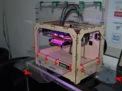 Replicator 1. Hood and cover (no postprocessing)