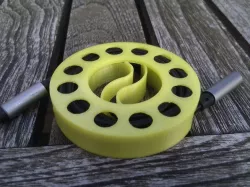 Yin Yang cable spool with detachable lid