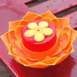 Lotus Flower Ant Moat For hand feeder