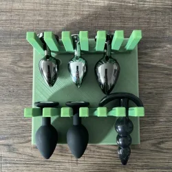 Plug holder anal plug