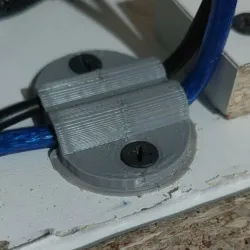 Cable organizer