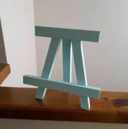 Easel