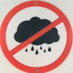 FUNNY SIGN - NO RAINING CLOUDS