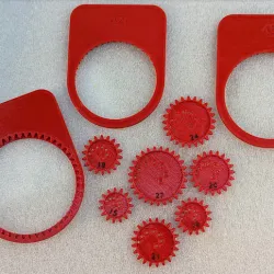 Hypotrochoid graph drawing gear set