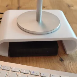 Monitor mount