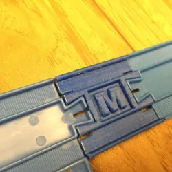 TOMY Trains track notch connector