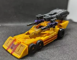 transformers legacy dragstrip G1 blaster