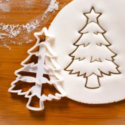 Tree cookie cutter