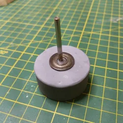 Vortex mixer for paints
