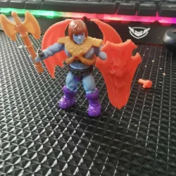 Wings and weapons for MEGACONSTRUX figures