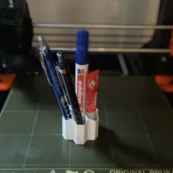 Hexagonal pen holder