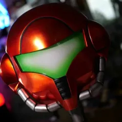 Metroid prime Helmet figure