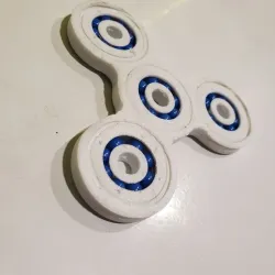 Mostly 3d printable fidget spinner