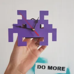 Space invader clock