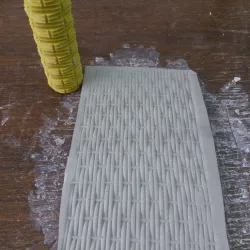 Wicker weave texture roller bundle
