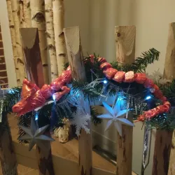 Flexi articulated christmas dragon in santa clause disguise no support needed