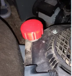 Fuel tank cap for CMI lawn mower