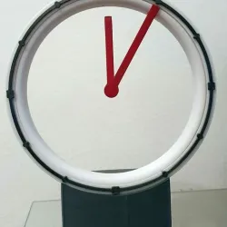 Hollow-Clock 4 Remix
