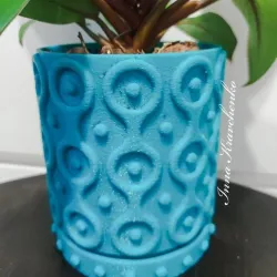 Patterned planter